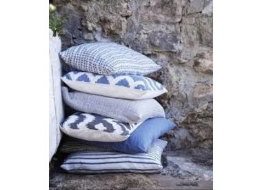 cushions & plaids