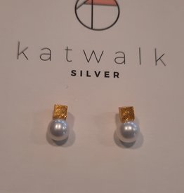 Katwalk Silver KWS earring Gold cube with pearl(SEGG 26103)