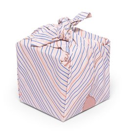 La La Fete La La Fete reusable wrapping cloth  - Happy Birthday - Crème 50 x 50 cm