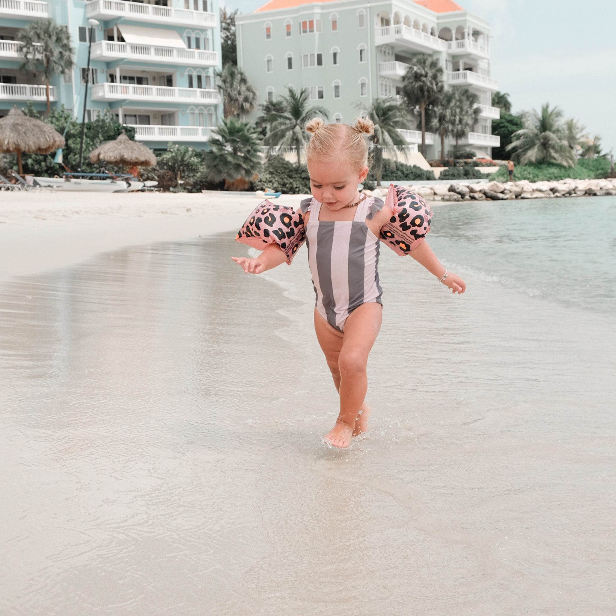 swim essentials Zwembandjes 0-2 jaar -  Rose Gouden Panterprint