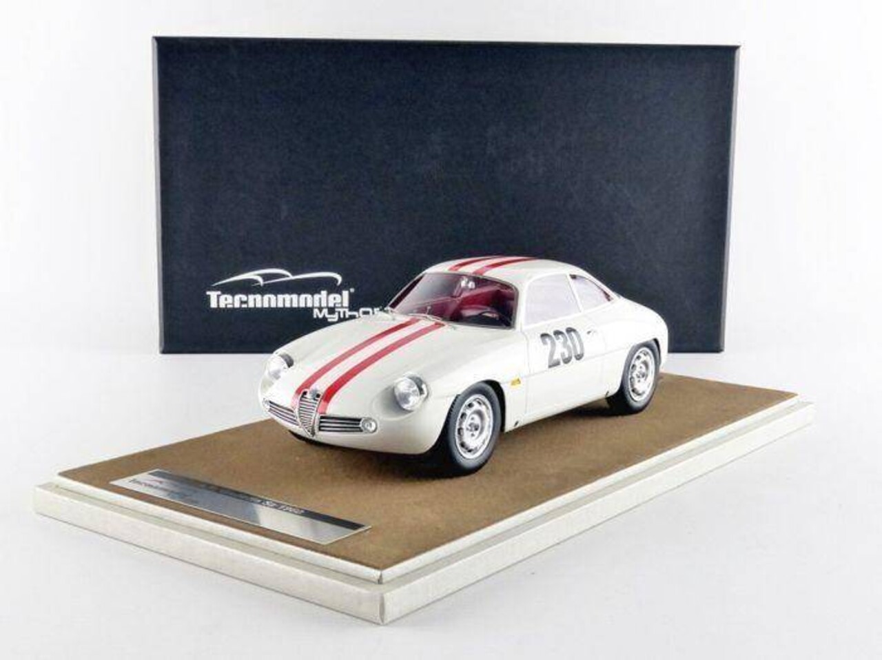 Alfa Romeo Alfa Romeo Giulietta Sz Friburgo Shauinsland Car #230 1960 - 1962 - 1:18 - Tecnomodel Mythos Alfa Romeo Alfa Romeo Giulietta Sz Friburgo Shauinsland Car #230 1960 - 1962 - 1:18 - Tecnomodel Mythos
