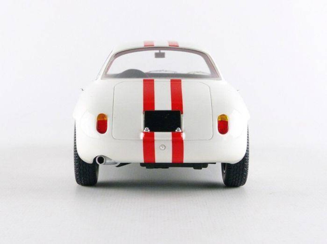 Alfa Romeo Alfa Romeo Giulietta Sz Friburgo Shauinsland Car #230 1960 - 1962 - 1:18 - Tecnomodel Mythos Alfa Romeo Alfa Romeo Giulietta Sz Friburgo Shauinsland Car #230 1960 - 1962 - 1:18 - Tecnomodel Mythos