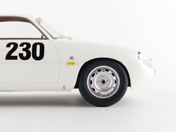 Alfa Romeo Alfa Romeo Giulietta Sz Friburgo Shauinsland Car #230 1960 - 1962 - 1:18 - Tecnomodel Mythos Alfa Romeo Alfa Romeo Giulietta Sz Friburgo Shauinsland Car #230 1960 - 1962 - 1:18 - Tecnomodel Mythos