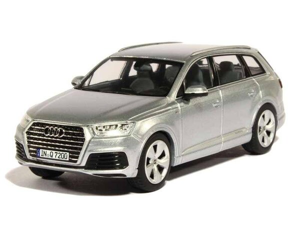 Audi Audi Q7 - 1:43 - Spark