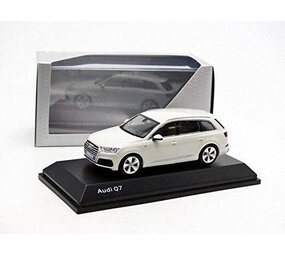 Audi Audi Q7 - 1:43 - Spark