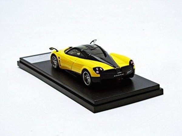 Pagani Pagani Huayra - 1:43 - Welly GT Autos Pagani Pagani Huayra - 1:43 - Welly GT Autos