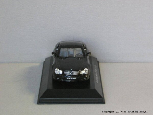 Mercedes-Benz Mercedes-Benz SL500 (Hard Top) - 1:43 - Potato Car