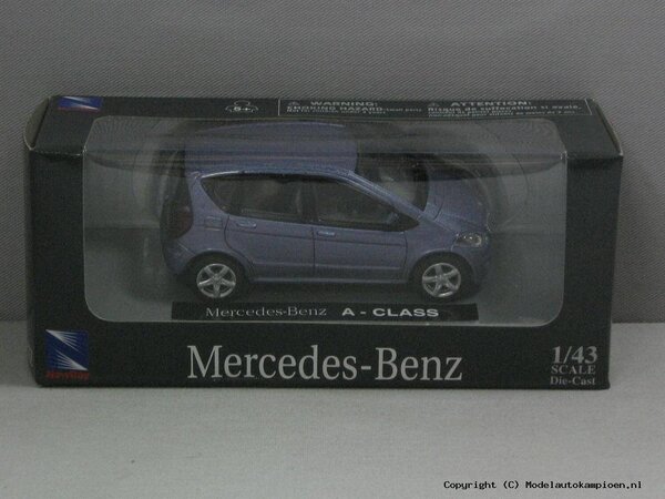 Mercedes-Benz Mercedes-Benz A-Klasse - 1:43 - NewRay Mercedes-Benz Mercedes-Benz A-Klasse - 1:43 - NewRay