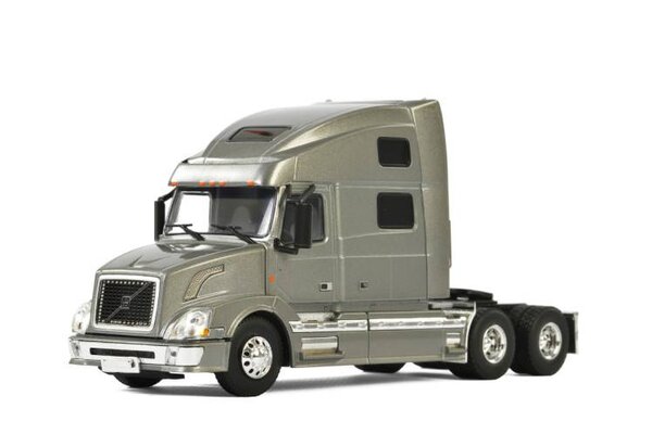Volvo Volvo VN 780 6x4 - 1:50 - WSI Models Volvo Volvo VN 780 6x4 - 1:50 - WSI Models