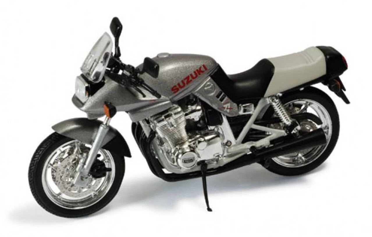 Suzuki Suzuki Katana 1982 - 1:24 - IXO Models Suzuki Suzuki Katana 1982 - 1:24 - IXO Models
