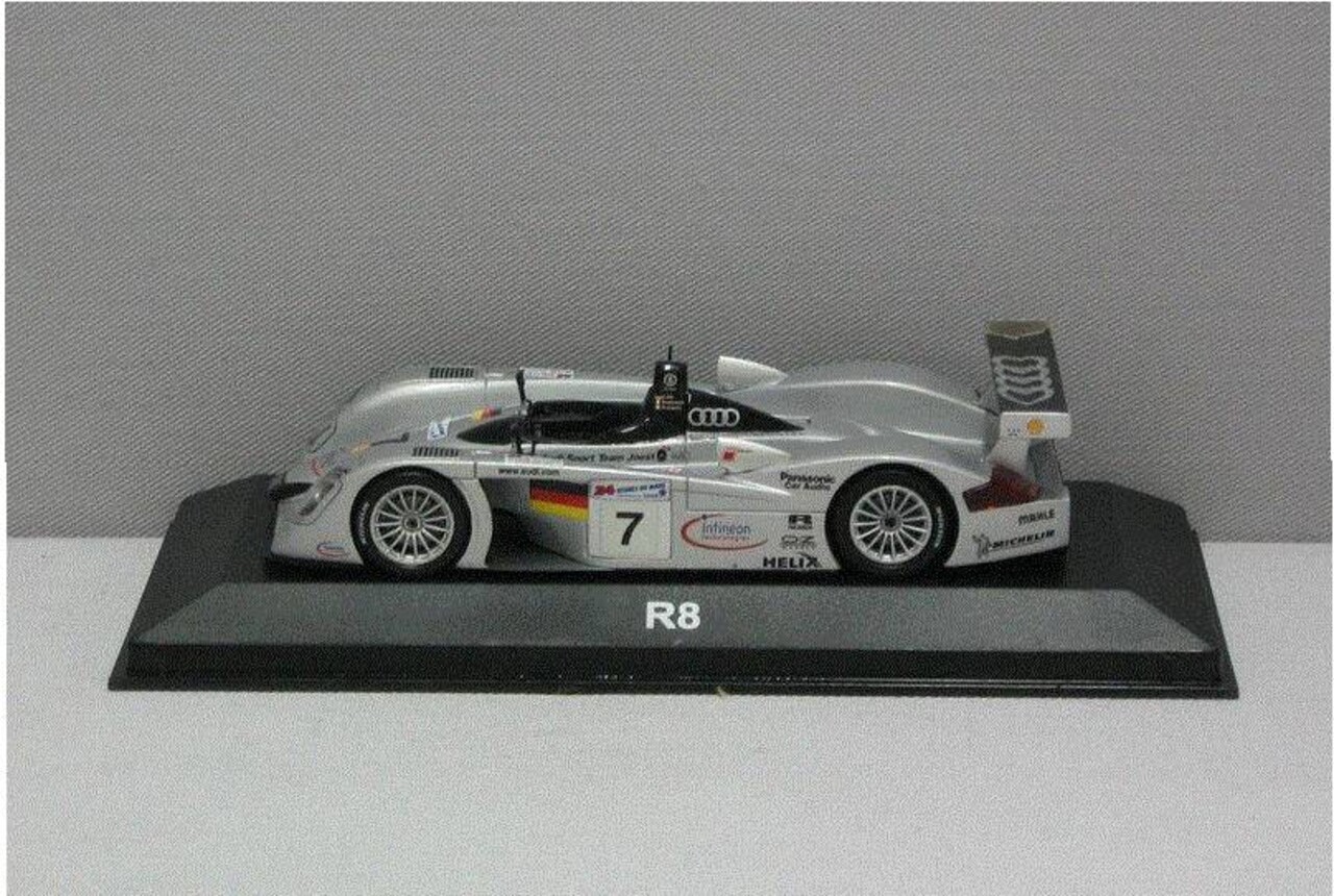Audi Audi R8 -1:43 - Minichamps