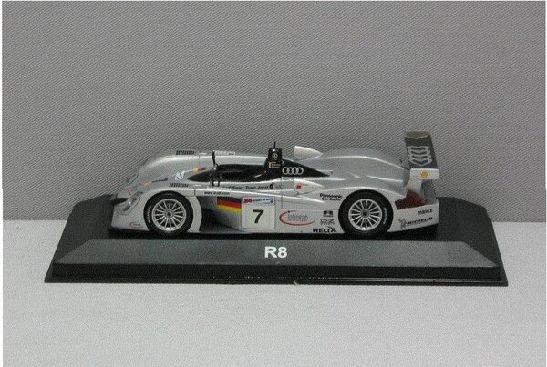 Audi Audi R8 -1:43 - Minichamps