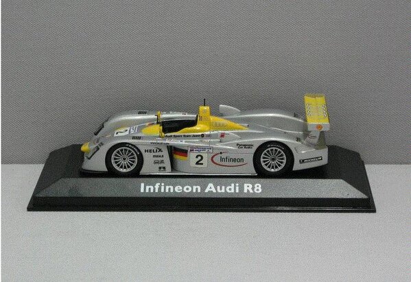 Audi Audi Infineon R8 #2 - 1:43 - Minichamps