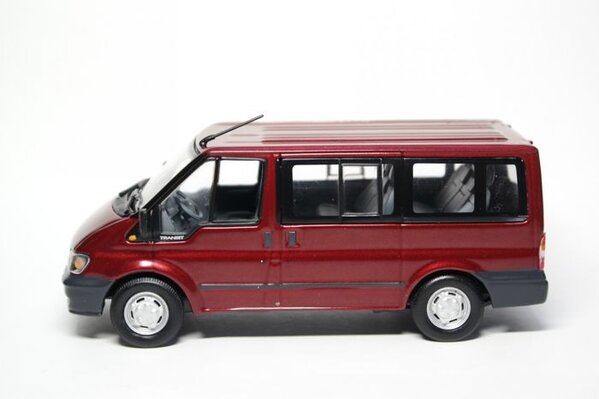 Ford Ford Transit Tourneo - 1:43 - Minichamps