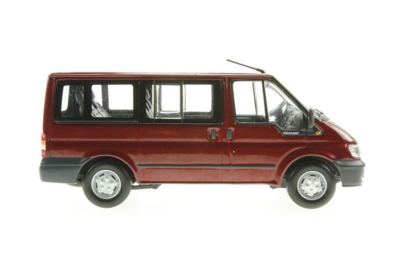 Ford Ford Transit Tourneo - 1:43 - Minichamps