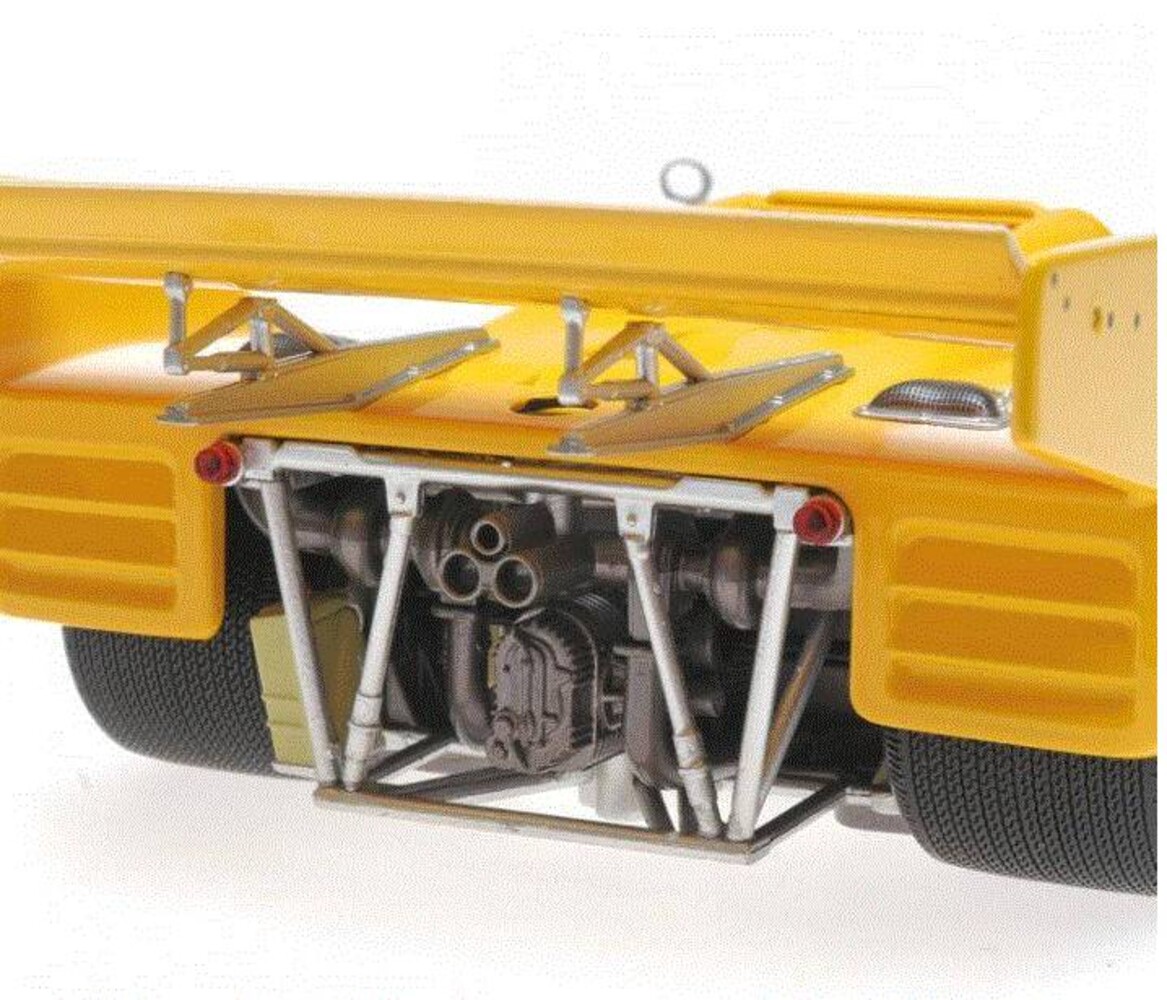 Porsche Porsche 917/10 #2 Farewell In The Snow Nürburgring 1973 - 1:18 - Minichamps Porsche Porsche 917/10 #2 Farewell In The Snow Nürburgring 1973 - 1:18 - Minichamps