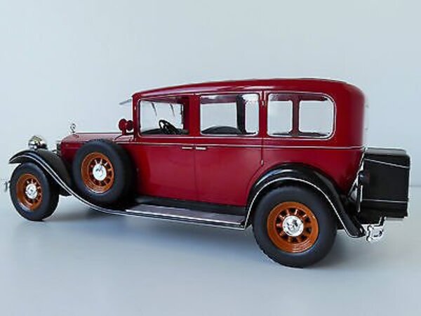 Mercedes-Benz Mercedes-Benz Nürburg 460/460 K - 1:18 - Modelcar Group Mercedes-Benz Mercedes-Benz Nürburg 460/460 K - 1:18 - Modelcar Group