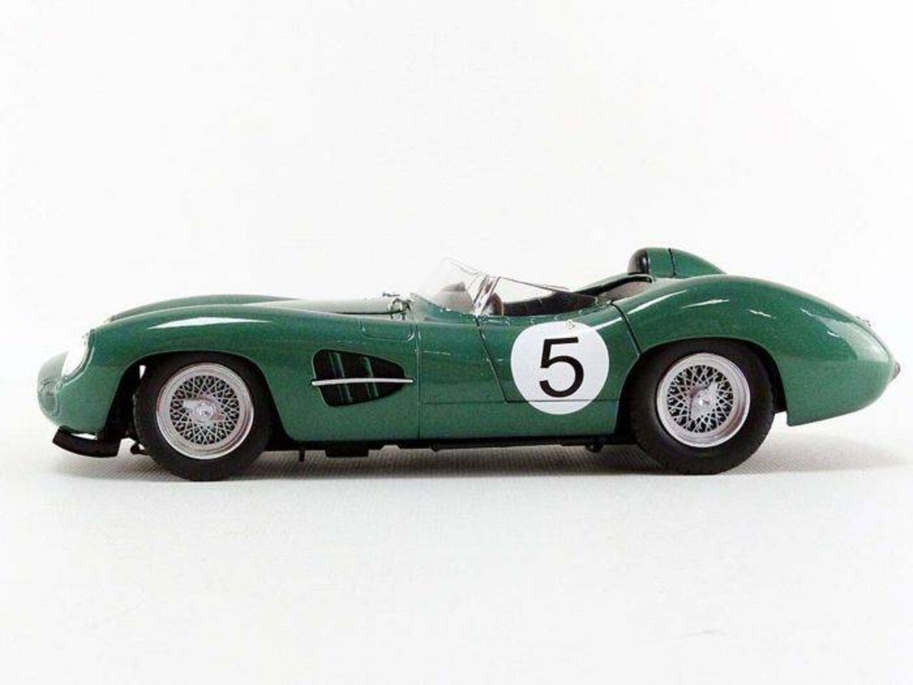 Aston Martin Aston Martin DBR 1 #5 Winner 24h Le Mans 1959 - 1:18 - CMR Classic Model Replicars Aston Martin Aston Martin DBR 1 #5 Winner 24h Le Mans 1959 - 1:18 - CMR Classic Model Replicars