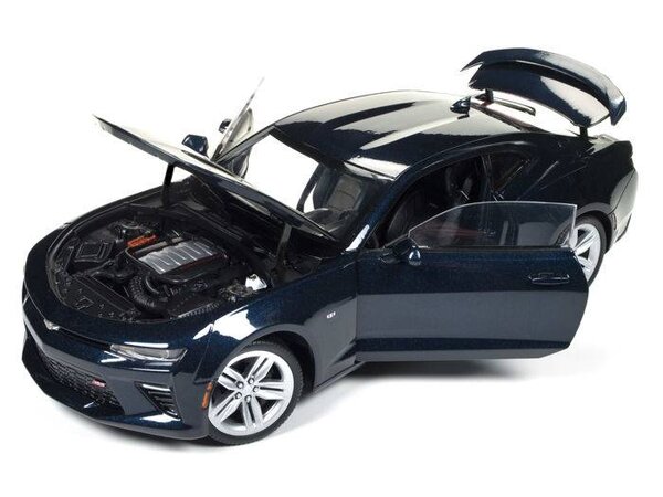 Chevrolet Chevrolet Camaro SS 50th Anniversary 1967 / 2017  - 1:18 - Auto World