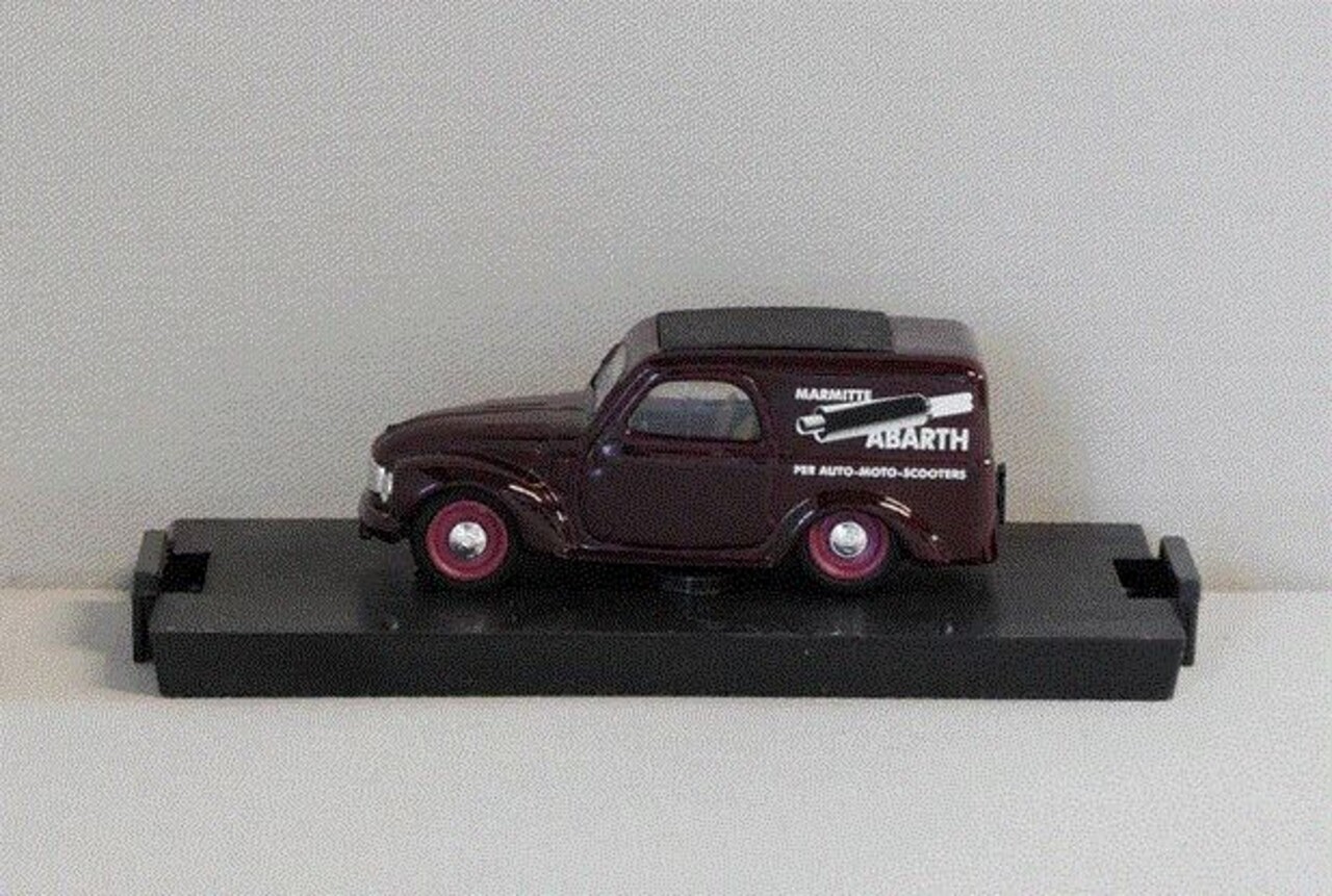 Fiat Fiat 500C Furgoncino Marmitte Abarth 195 - 1:43 - Brumm Fiat Fiat 500C Furgoncino Marmitte Abarth 195 - 1:43 - Brumm