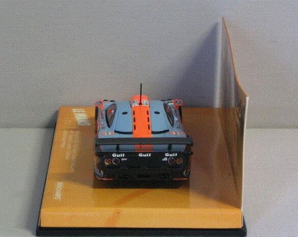 McLaren McLaren F1 GTR #41 Gulf Team Davidoff McLaren - 1:43 - Minichamps