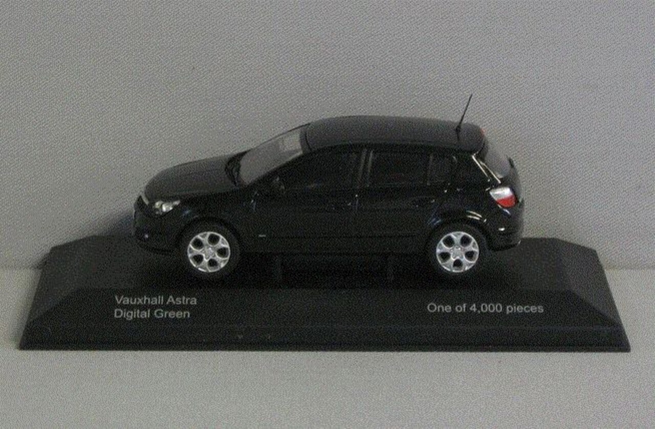 Vauxhall Vauxhall Astra - 1:43 - Vanguards Vauxhall Vauxhall Astra - 1:43 - Vanguards
