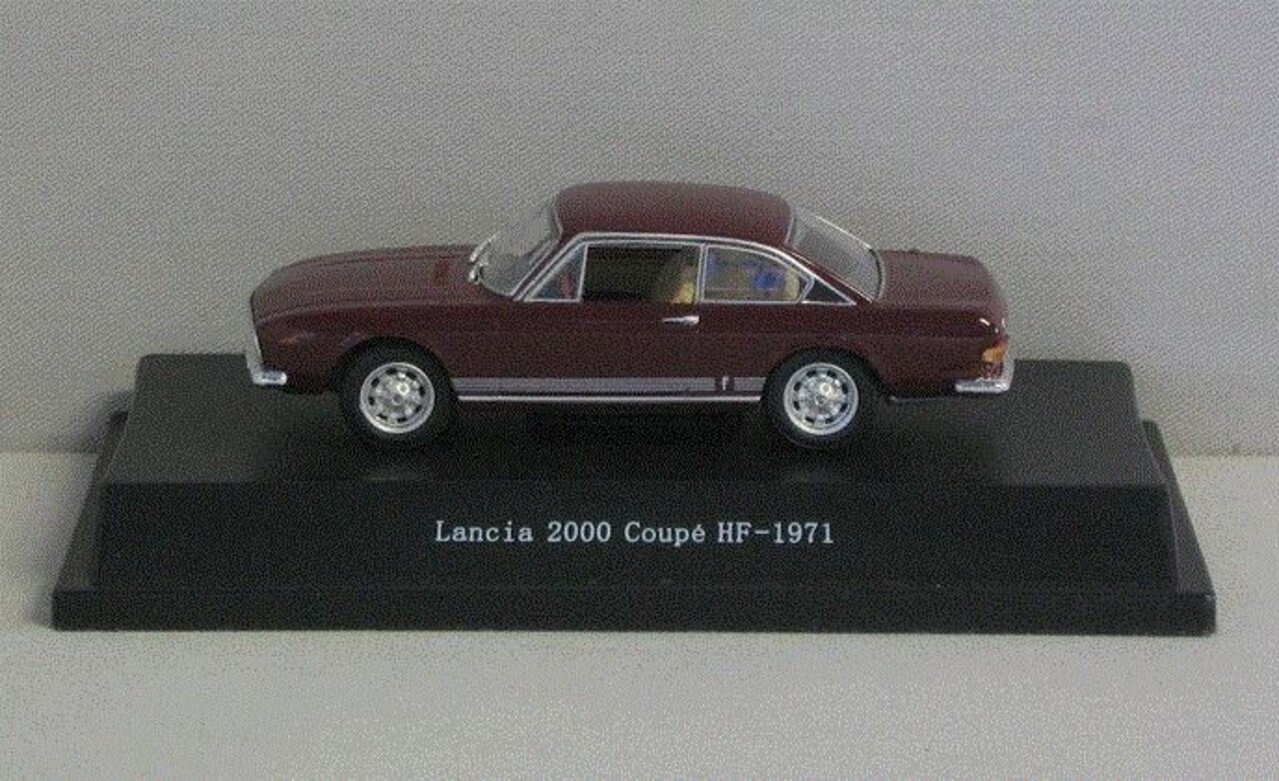 Lancia Lancia 2000 Coupé HF 1971- 1:43 - Starline Models Lancia Lancia 2000 Coupé HF 1971- 1:43 - Starline Models