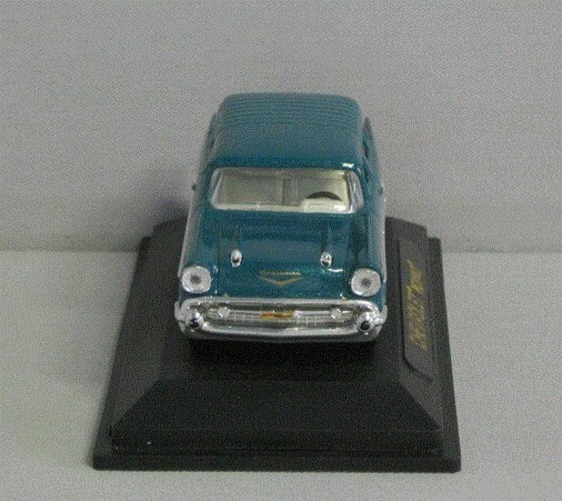 Chevrolet Chevrolet Nomad - 1:43 - Road Signature Chevrolet Chevrolet Nomad - 1:43 - Road Signature
