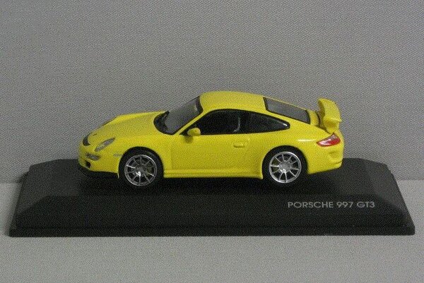 Porsche Porsche 997 GT3 - 1:43 - Road Signature Porsche Porsche 997 GT3 - 1:43 - Road Signature