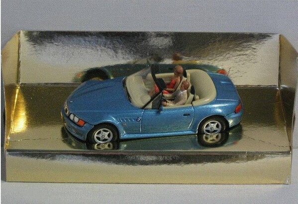 BMW BMW Z3 GoldenEye - 1:36 - Corgi BMW BMW Z3 GoldenEye - 1:36 - Corgi