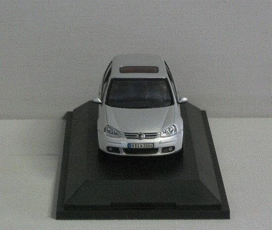 Volkswagen Volkswagen Golf - 1:43 - Schuco