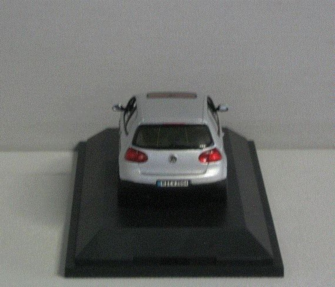 Volkswagen Volkswagen Golf - 1:43 - Schuco