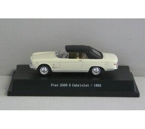 Fiat Fiat 2300 S Cabriolet Closed 1962 - 1:43 - Starline Models Fiat Fiat 2300 S Cabriolet Closed 1962 - 1:43 - Starline Models