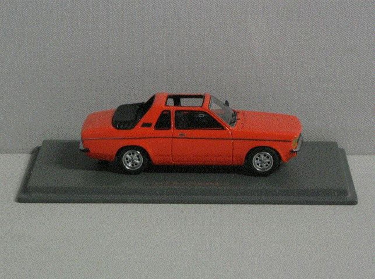 Opel Opel Kadett Aero - 1:43 - Neo Scale Models Opel Opel Kadett Aero - 1:43 - Neo Scale Models