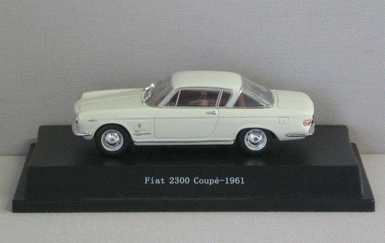 Fiat Fiat 2300 Coupé 1961 - 1:43 - Starline Models