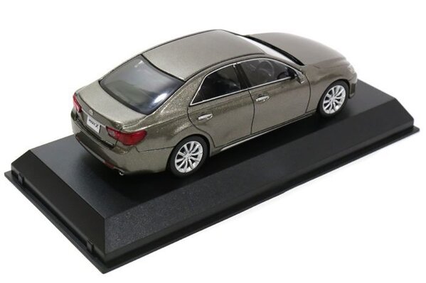 Toyota Toyota MARK X Premium (Early) - 1:43 - Kyosho Toyota Toyota MARK X Premium (Early) - 1:43 - Kyosho