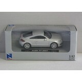 Audi Audi TT - 1:43 - NewRay Audi Audi TT - 1:43 - NewRay