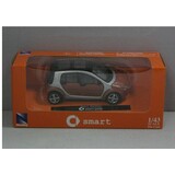 Smart Smart Forfour - 1:43 - NewRay Smart Smart Forfour - 1:43 - NewRay