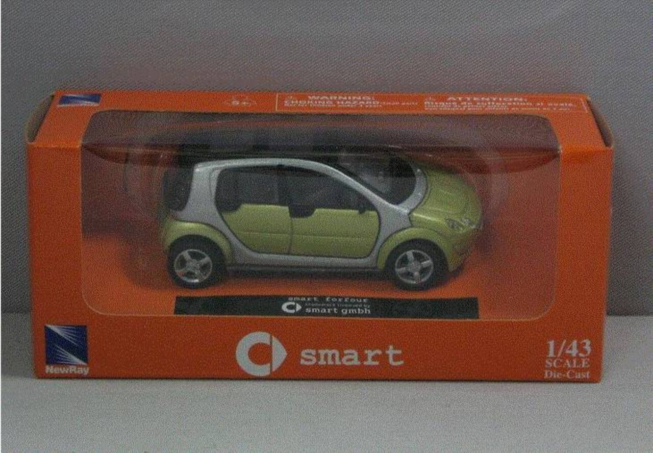 Smart Smart Forfour - 1:43 - NewRay Smart Smart Forfour - 1:43 - NewRay