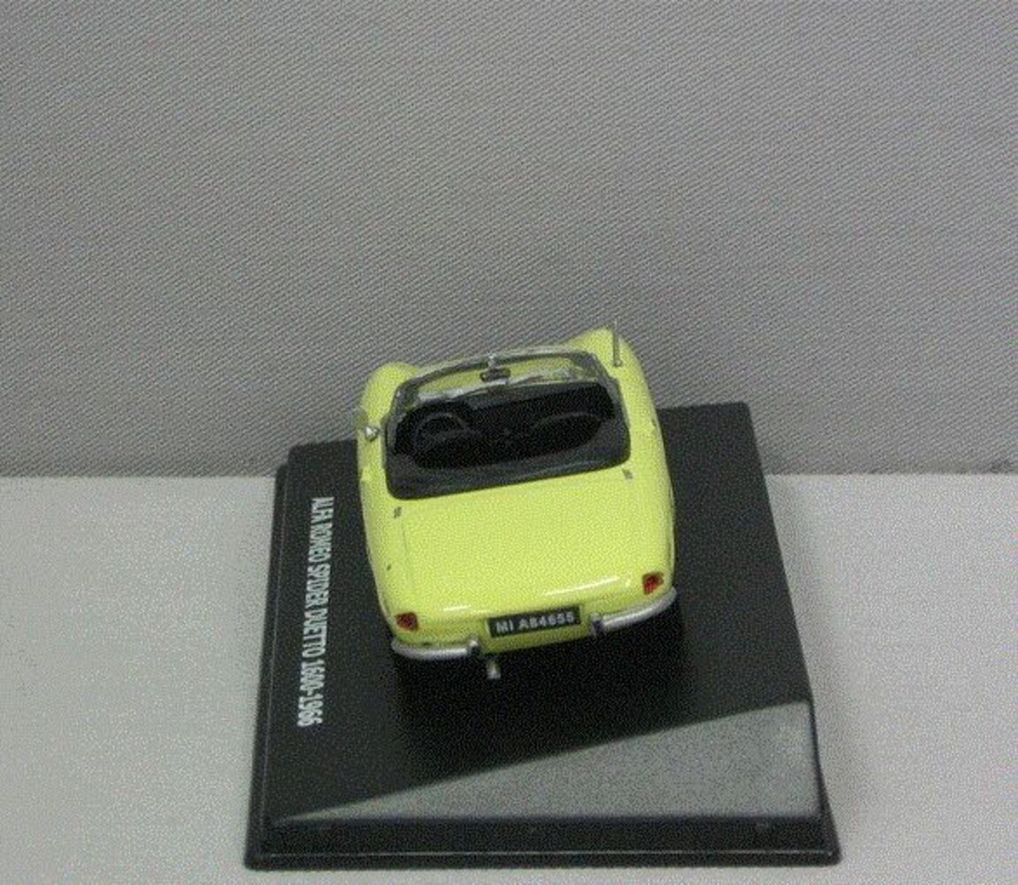 Alfa Romeo Alfa Romeo Spider 1600 Duetto 1966 - 1:43 - Maxi Car Alfa Romeo Alfa Romeo Spider 1600 Duetto 1966 - 1:43 - Maxi Car