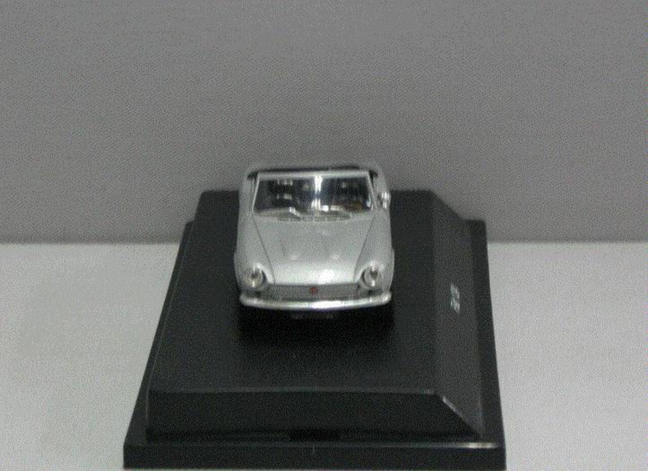 Fiat Fiat 124 Spider - 1:43 - Starline Models