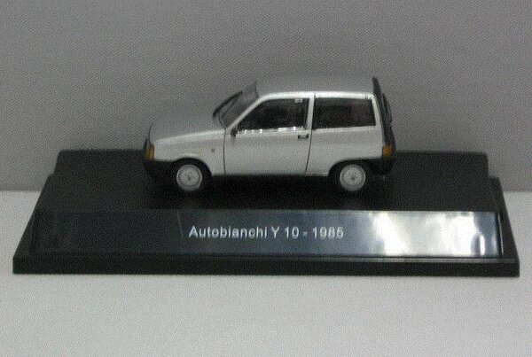 Autobianchi Autobianchi Y10 1985 - 1:43 - Starline Models Autobianchi Autobianchi Y10 1985 - 1:43 - Starline Models