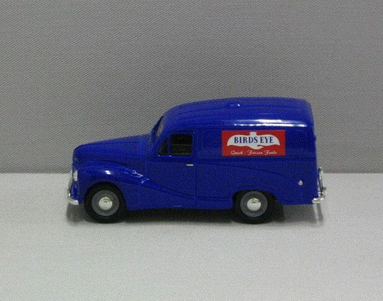 Austin Austin A40 Van 'Birds Eye' - 1:43 - Vanguards Austin Austin A40 Van 'Birds Eye' - 1:43 - Vanguards