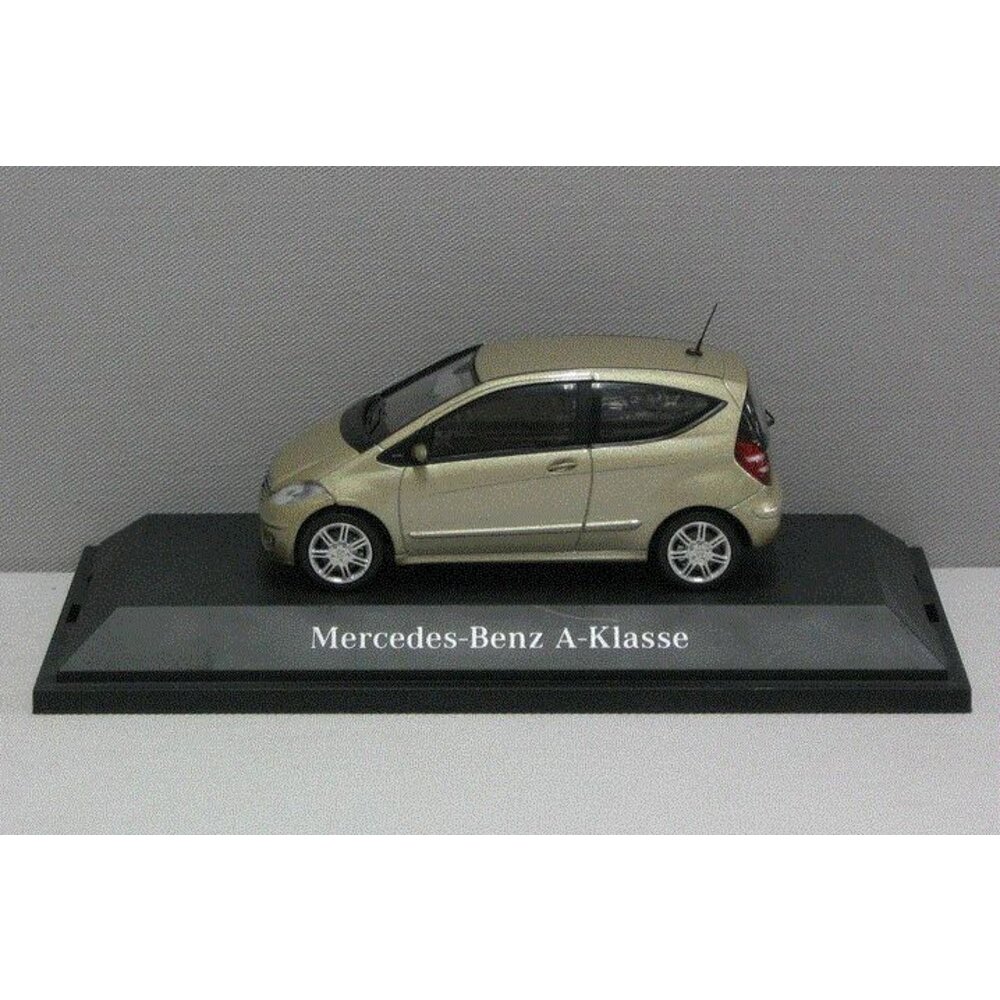 1/43 Dealer Edition Mercedes-Benz A-Class A-Klasse (W177) (Sun Yellow) Car Model