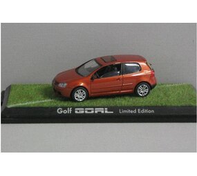 Volkswagen Volkswagen Golf 'Goal' - 1:43 - Schuco Volkswagen Volkswagen Golf 'Goal' - 1:43 - Schuco
