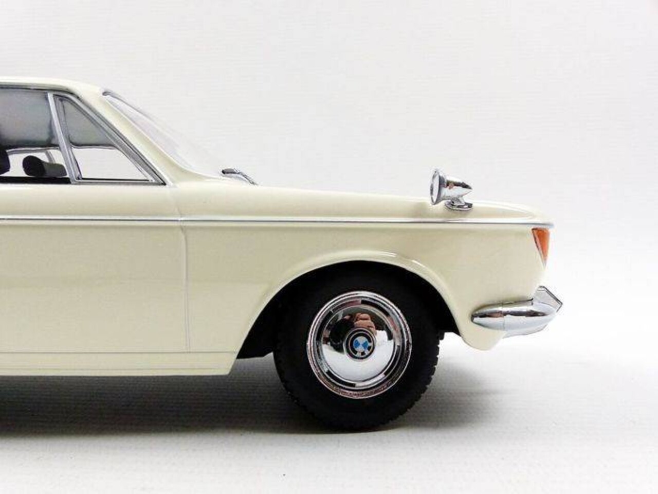 BMW BMW 2000 CS 1965 - 1:18 - KK Scale BMW BMW 2000 CS 1965 - 1:18 - KK Scale