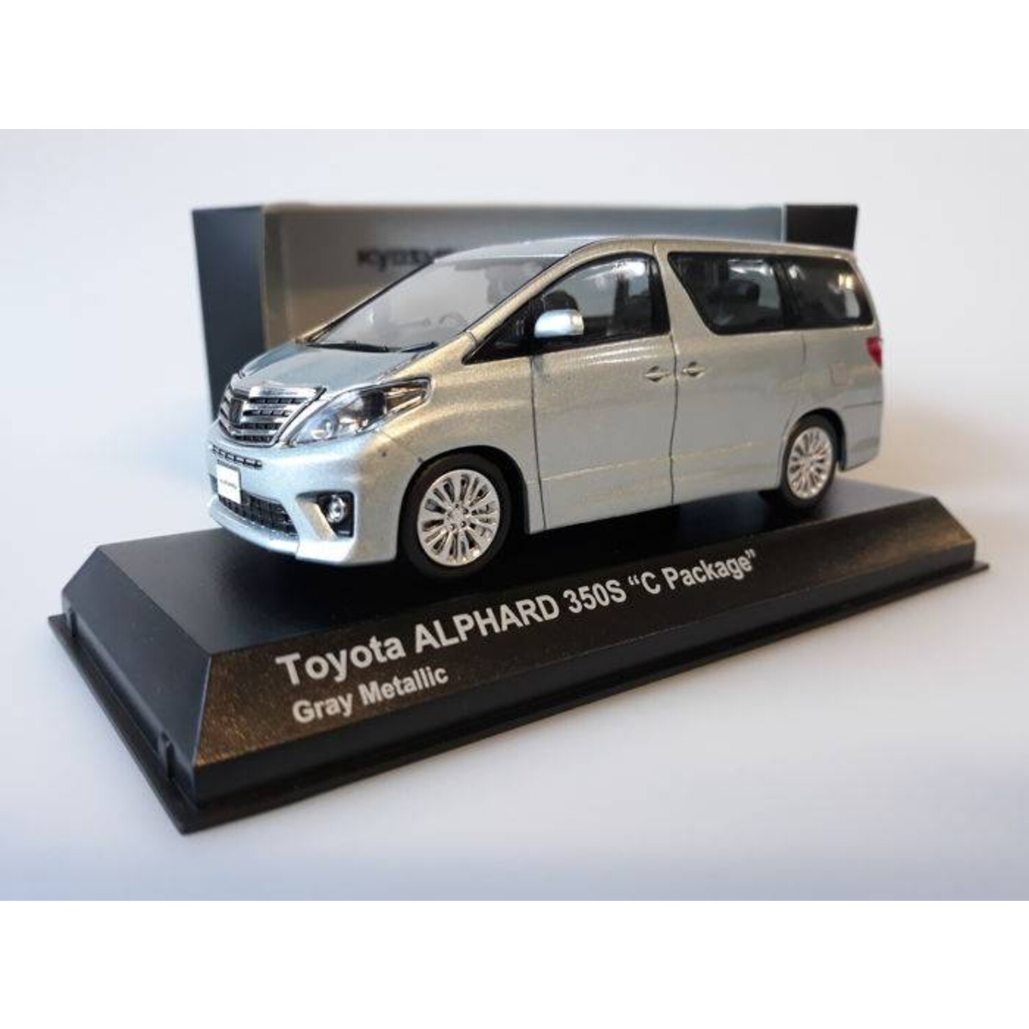 Toyota Toyota Alphard 350S 'C Package' - 1:43 - Kyosho