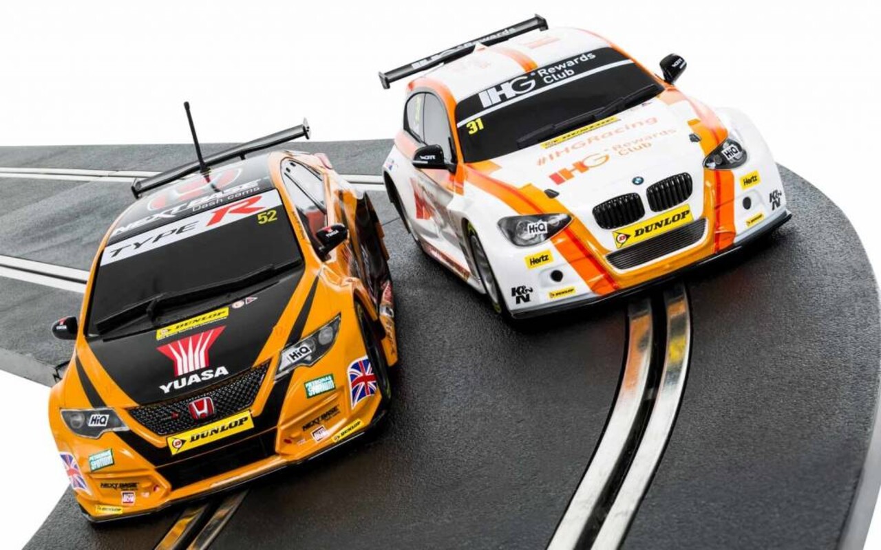 Scalextric Touring Car Battle  - 1:32 - Scalextric Scalextric Touring Car Battle  - 1:32 - Scalextric