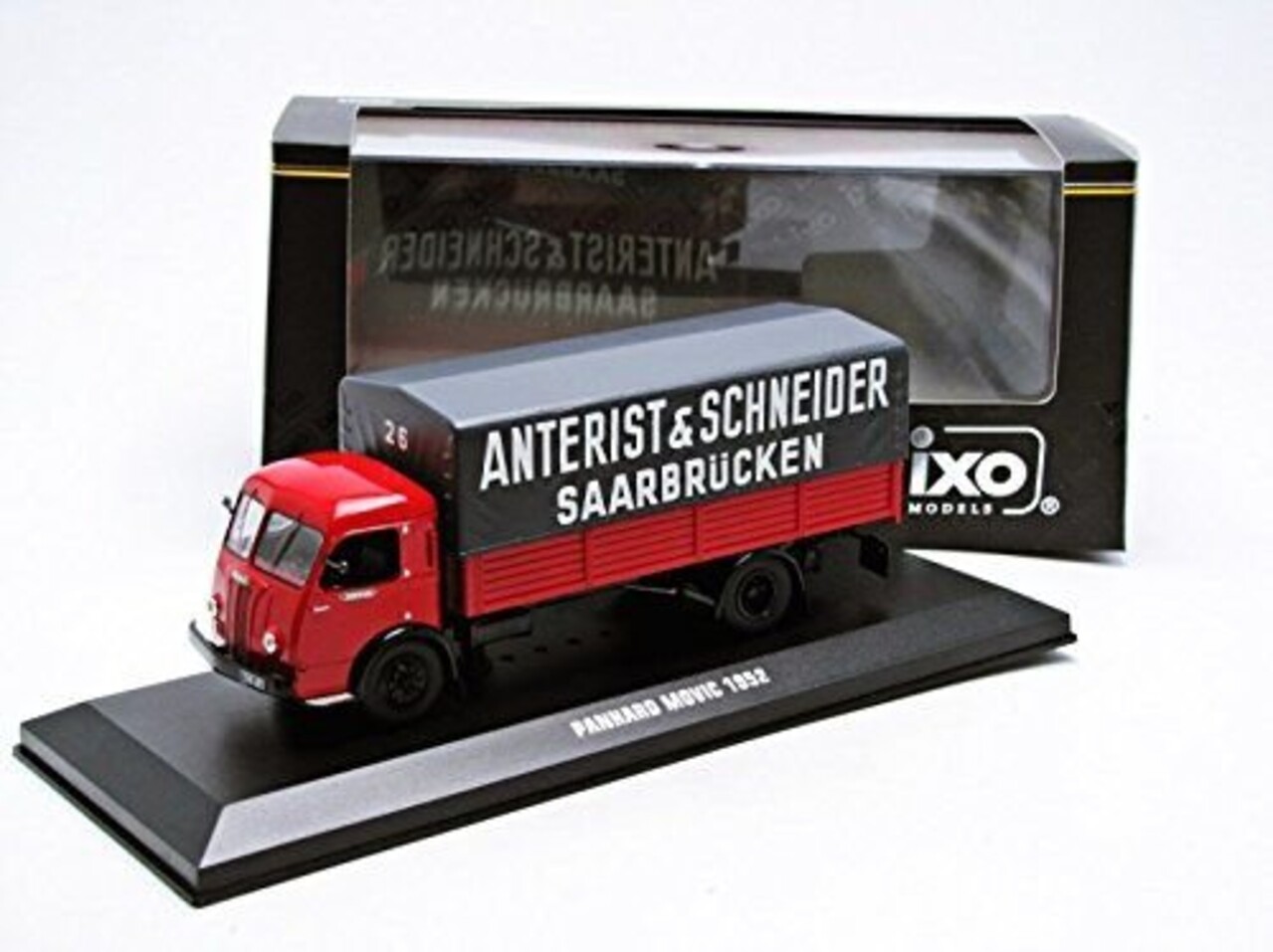 Panhard Panhard Movic 'Anterist + Schneider Saarbrücken' 1952 - 1:43 - IXO Models Panhard Panhard Movic 'Anterist + Schneider Saarbrücken' 1952 - 1:43 - IXO Models