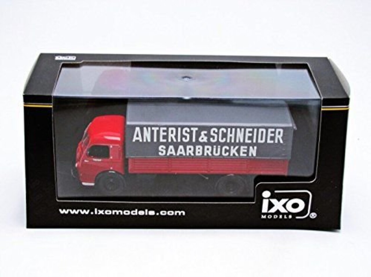 Panhard Panhard Movic 'Anterist + Schneider Saarbrücken' 1952 - 1:43 - IXO Models Panhard Panhard Movic 'Anterist + Schneider Saarbrücken' 1952 - 1:43 - IXO Models